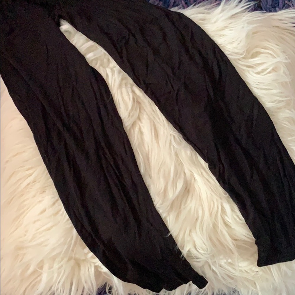 Black cropped jersey leggings